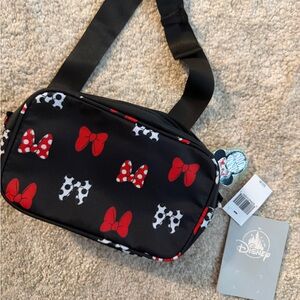 Disney Minnie Mouse Bow Fanny Pack - Black and Red